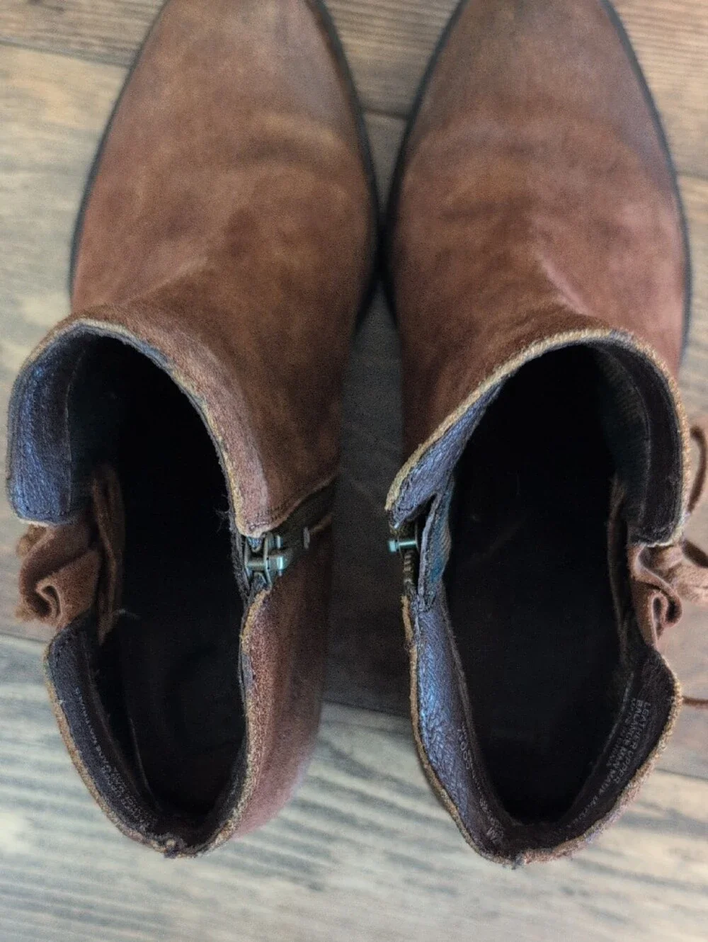 Born Bowlen Distressed Brown Suede Leather Ankle Booties 7M          551A